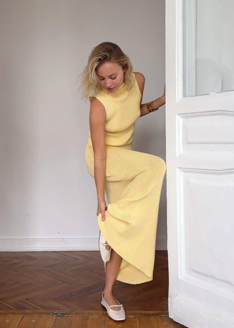 Knit Turtleneck Vest And Maxi Skirt Set In Stretch Fabric