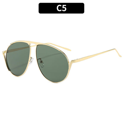 Trendy Oversized Sunglasses UV400 Protection Metal Frame