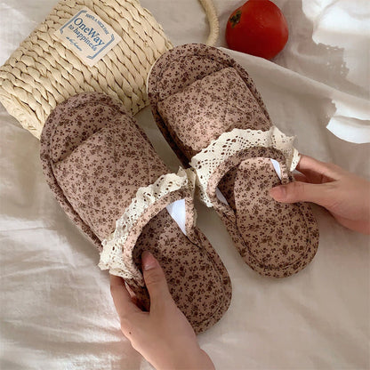 Vintage Floral Print Lace Trim Slippers