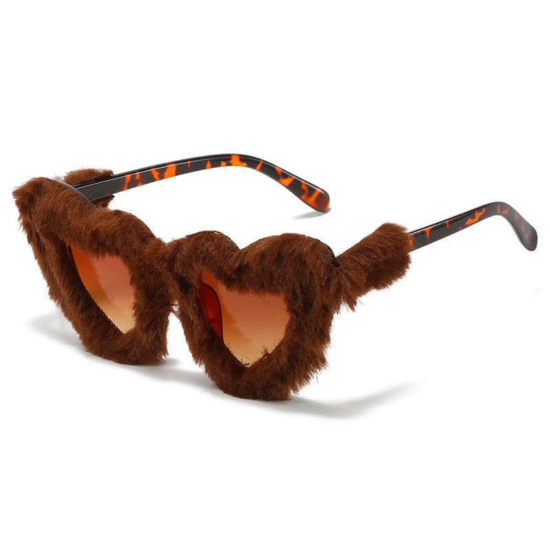 Heart-Shaped Gradient Pink Sunglasses Fun and Trendy