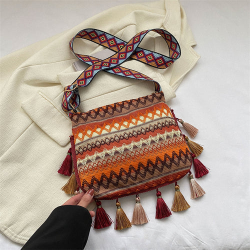 Small Fresh Ethnic Style Crossbody Bag For Women'S New Fashion Versatile Wide Shoulder Strap Single Shoulder Bag Tassel Bucket Bag