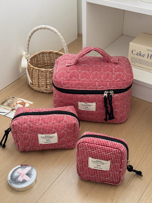 Heart Quilted Cosmetic Bag Stylish Portable Storage