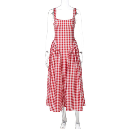 Stylish French Checkered Print Midi Dress with Backless Design