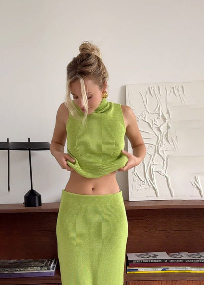 Knit Turtleneck Vest And Maxi Skirt Set In Stretch Fabric