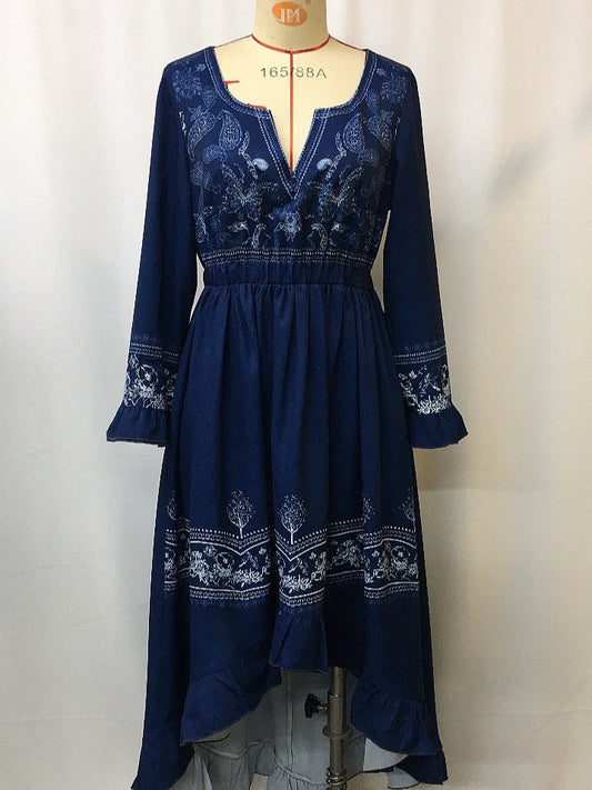 Floral Print Vintage Maxi Dress with V-Neck and Regular Sleeves