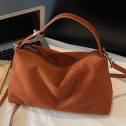 Vintage-Inspired Suede Crossbody Bag Stylish Daily Use