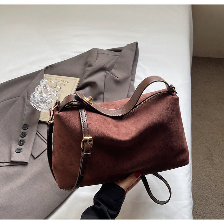 Vintage-Inspired Suede Crossbody Bag Stylish Daily Use