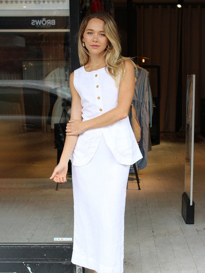 Casual Sleeveless Vest and High-Waisted Skirt Set