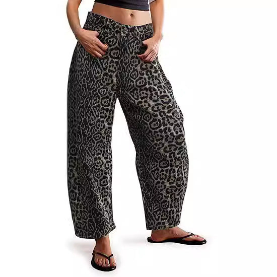 Casual Loose Mid-Rise Straight-Leg Women's Jeans