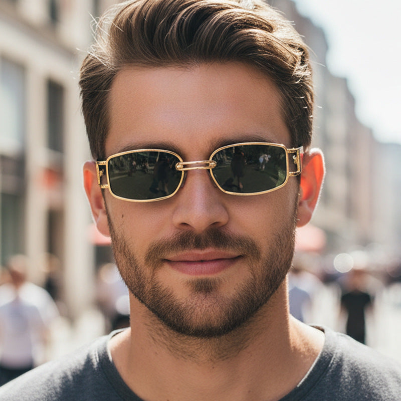 Trendy Oval Frame Sunglasses with Metal Accents