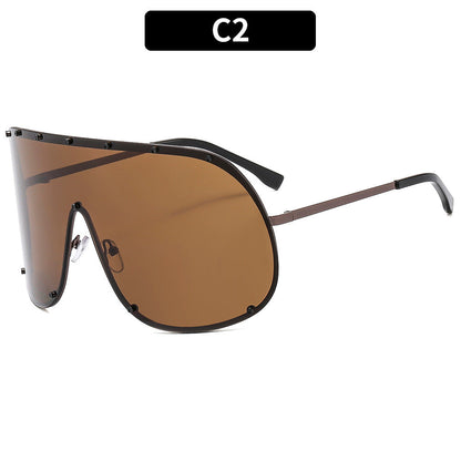Chic Oval Frame Sunglasses UV400 Protection