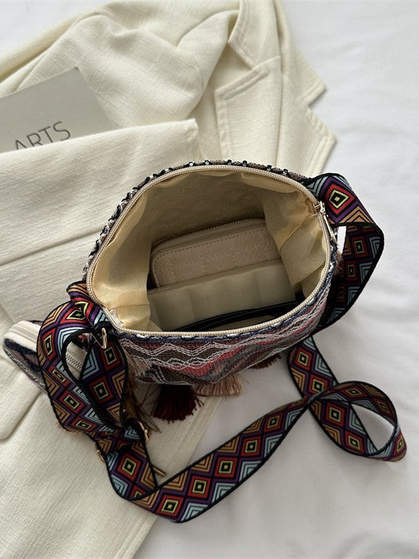 Ethnic Style Large Capacity Shoulder Bag Trendy Fringe Crossbody Bag