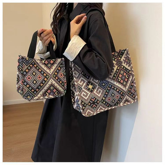 Large Capacity Casual Canvas Tote Bag Stylish Commuter Bag