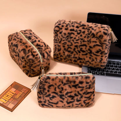 Leopard Print Plushed Large Capacity Makeup Bag
