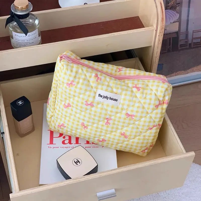 Large Capacity Plaid Bow Cosmetic Bag Retro Style