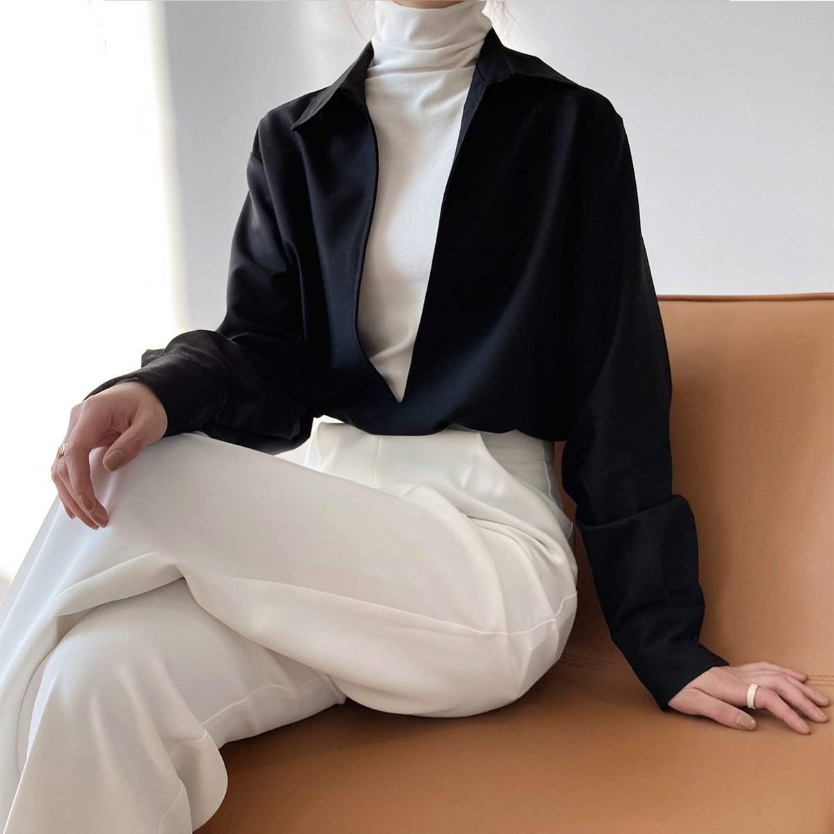 Design Sense Light Mature Long Sleeve V-Neck Shirt Women'S Fashion Overlay Top