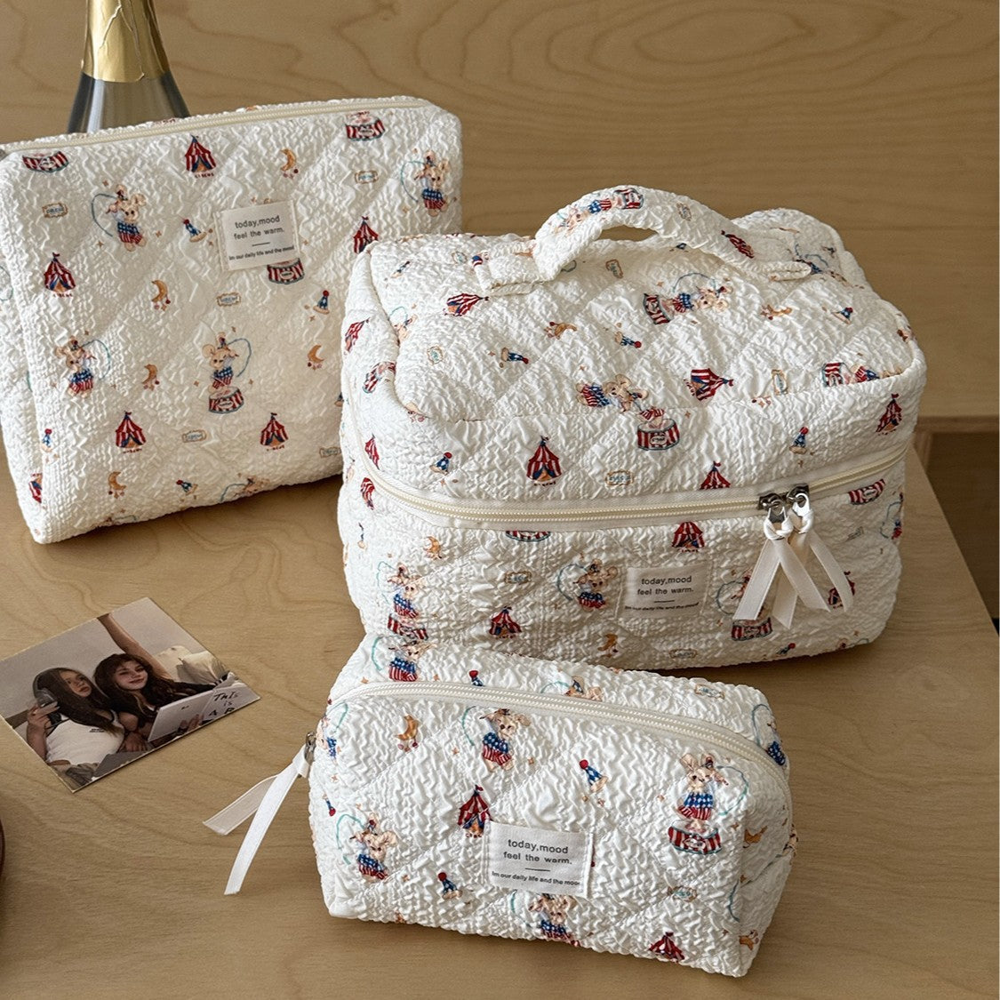 Bow Flower Large Capacity Makeup Bag Vintage Quilted Toiletry Pouch