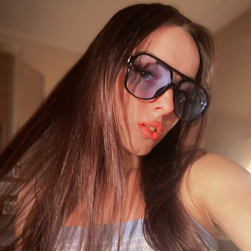 Trendy Retro Square Sunglasses with UV400 Protection