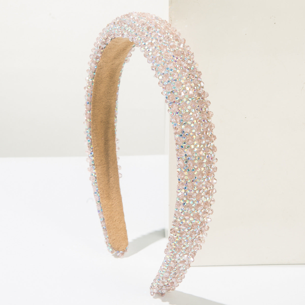 Fashionable Crystal Headband Elegant Accessory for Women