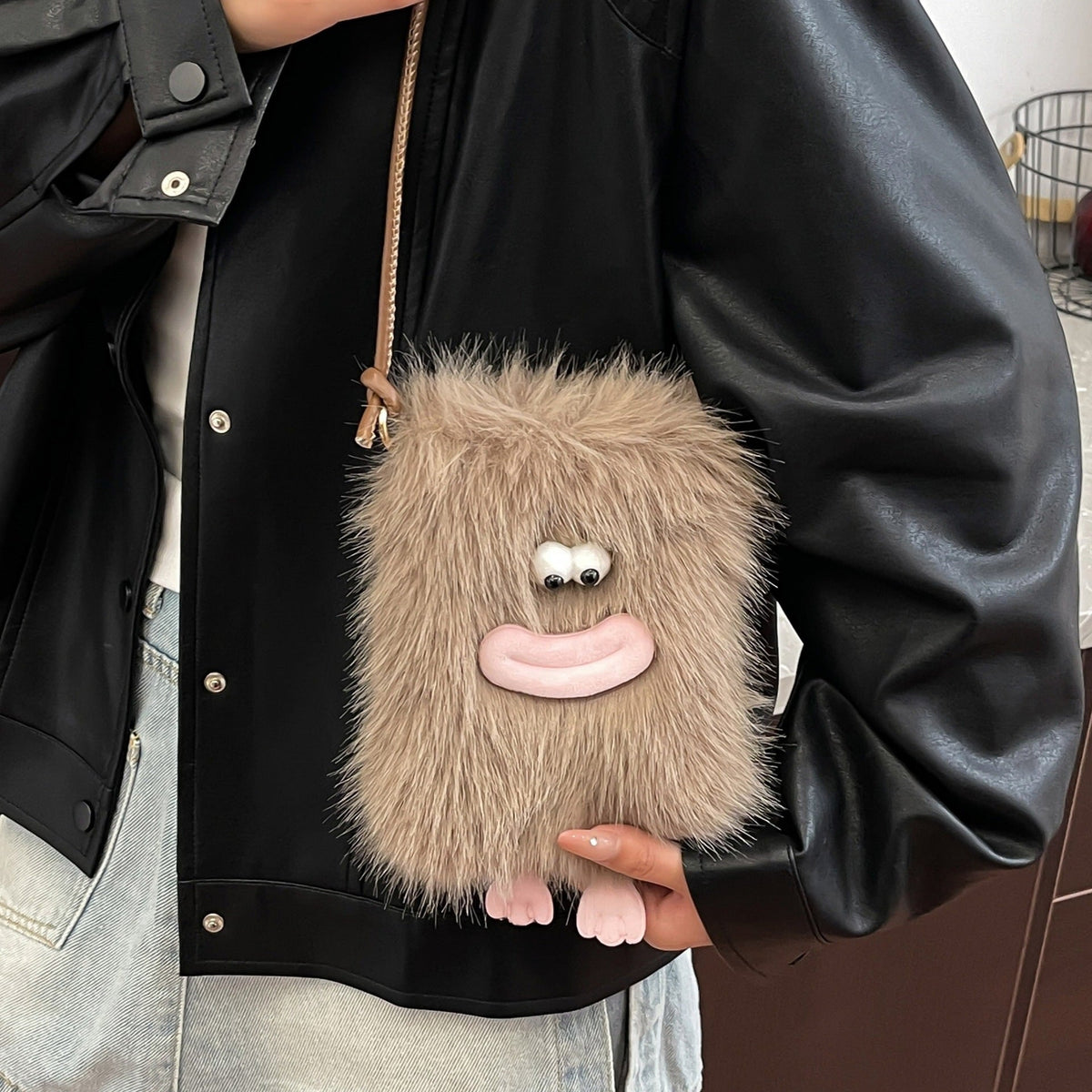 Trendy Plush Cartoon Mini Crossbody Phone Bag