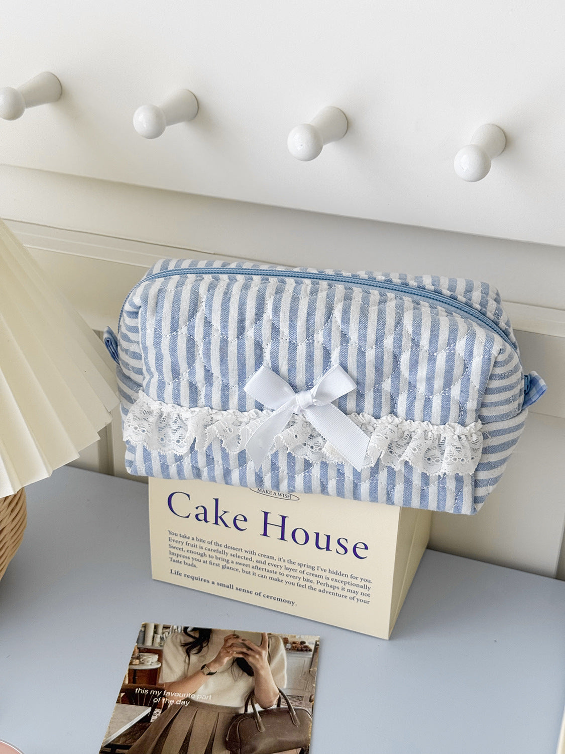 Pastel Striped Lace Storage Pouch Cute Fresh Style