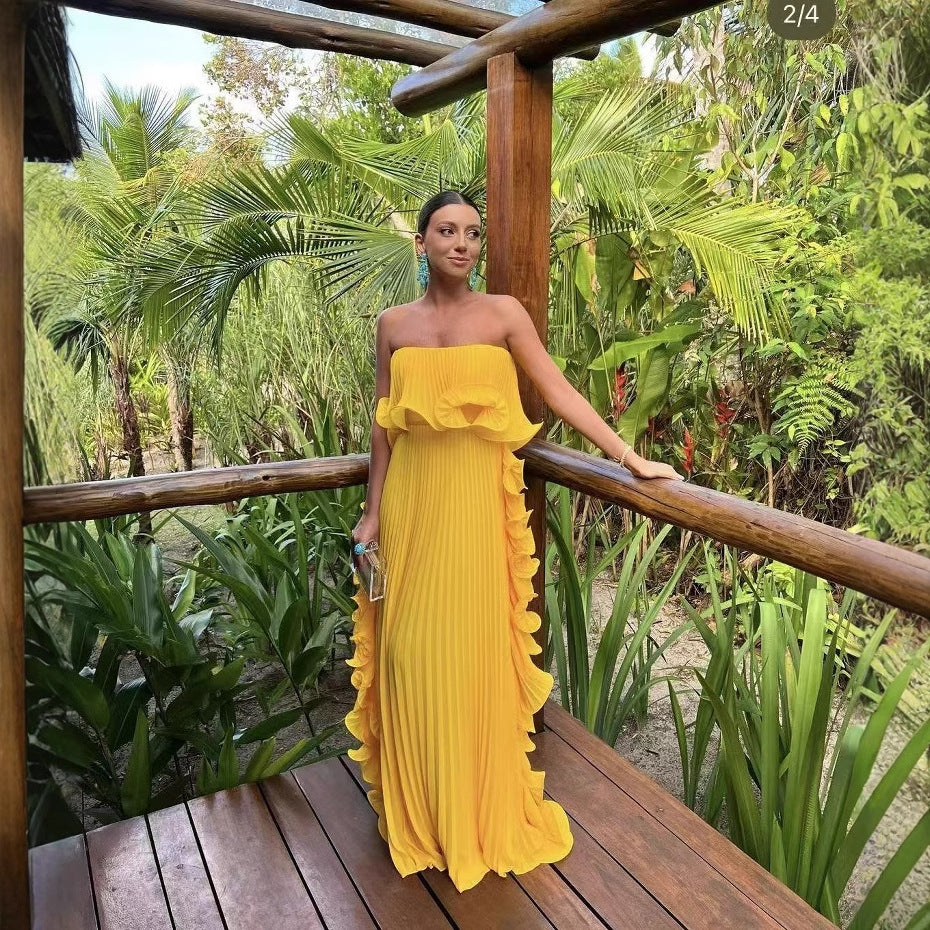 2025 Summer New Pleated Chest-Wrapped Big Pendulum Dress