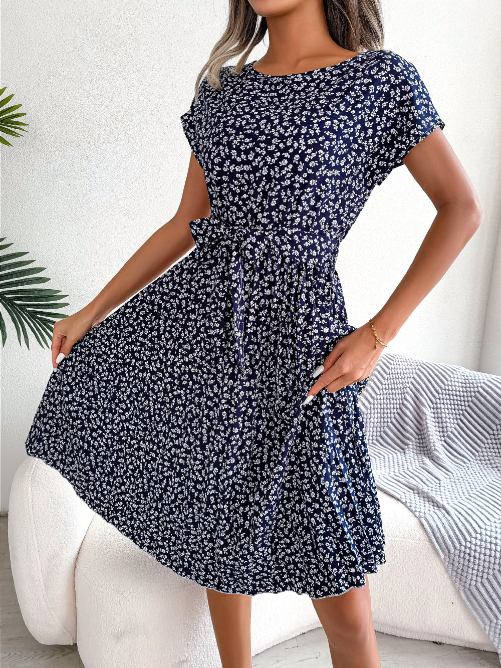 Spring And Summer New Casual Short-Sleeved Floral Big Pleated Skirt Women'S Clothing