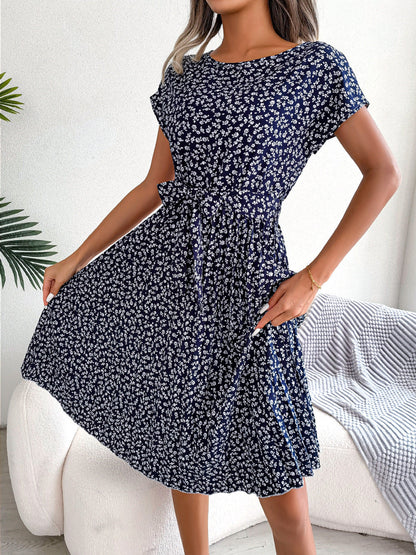 Spring And Summer New Casual Short-Sleeved Floral Big Pleated Skirt Women'S Clothing
