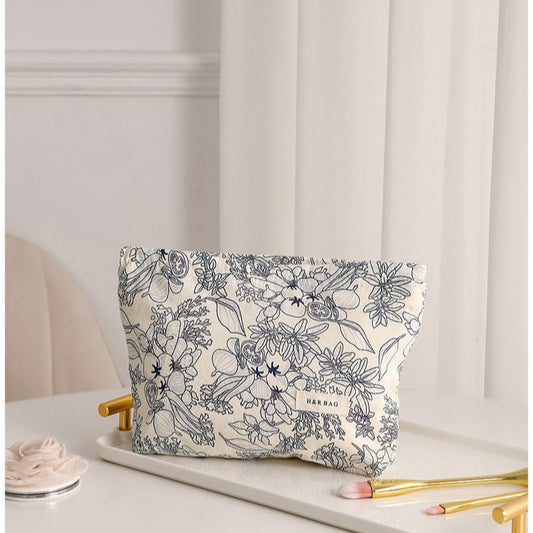 Floral Print Sweet Simple Cosmetic Bag