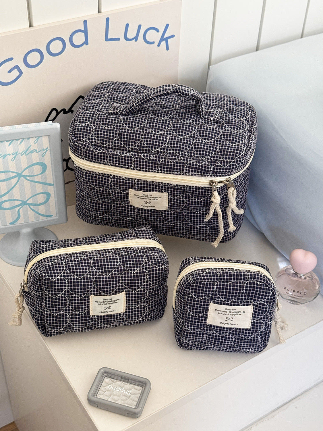 Color Block Heart Plaid Quilted Makeup Bag
