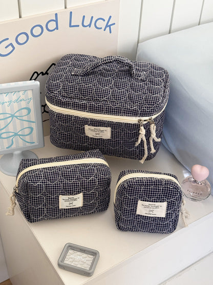 Color Block Heart Plaid Quilted Makeup Bag