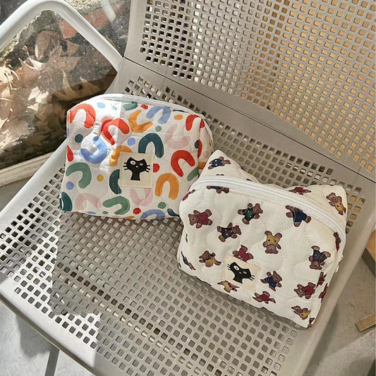 Floral Cartoon Print Portable Cosmetic Bag
