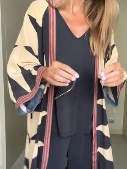 Autumn And Winter New Cape Cardigan Long Sleeve Loose Fashion Print Long Coat