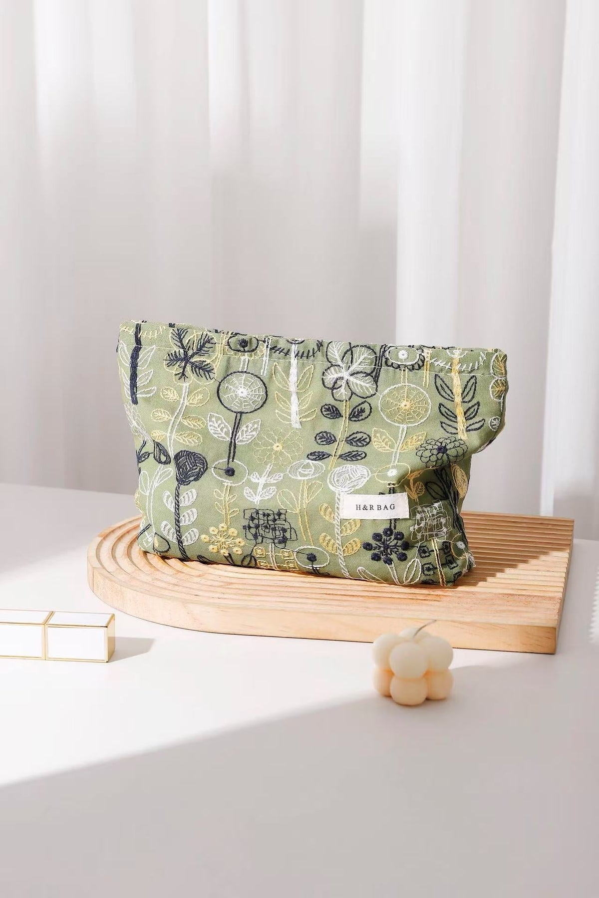 Cute Floral Cotton Embroidered Makeup Bag