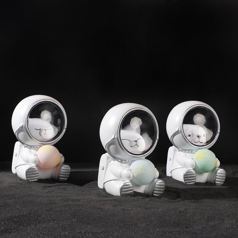 Galaxy Guardian Astronauts Creative Home Furnishings Small Lights Living Room Decorations Star Lights Holiday Housewarming Gifts