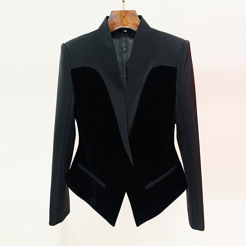 Structured Velvet Blazer for Elegant Casual Wear