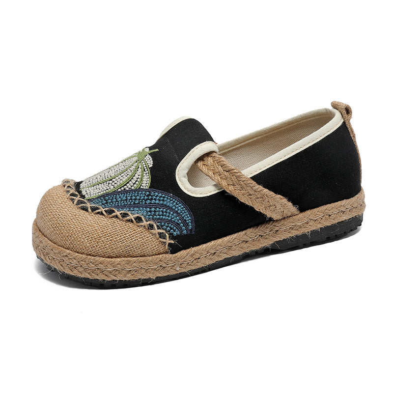 Minimalist Color Matching Ethnic Embroidered Women'S Cloth Shoes With Shallow Mouth, Lazy Kick, Comfortable Knitted Sole