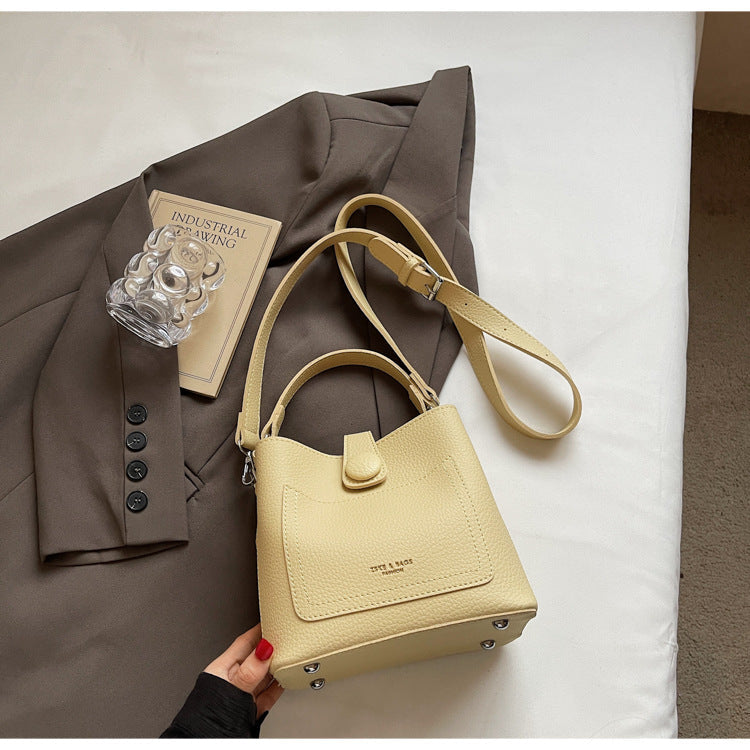 Trendy Bucket Bag Casual PU Tote Bag for Daily Use