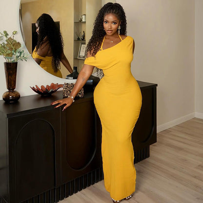Elegant Backless Maxi Dress With Halter Neck And Side Slit