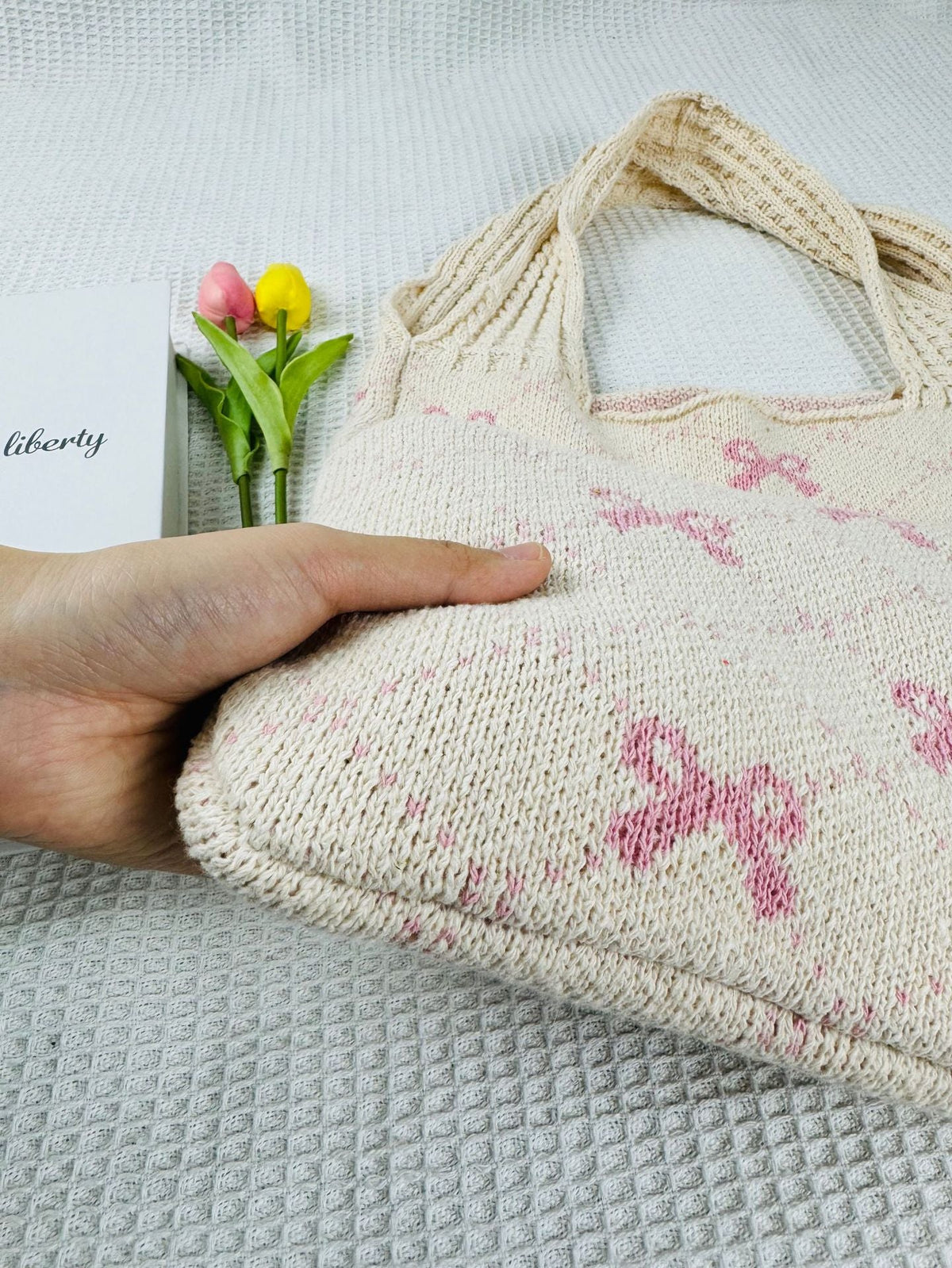 Bows Print Large Capacity Knit Shoulder Bag