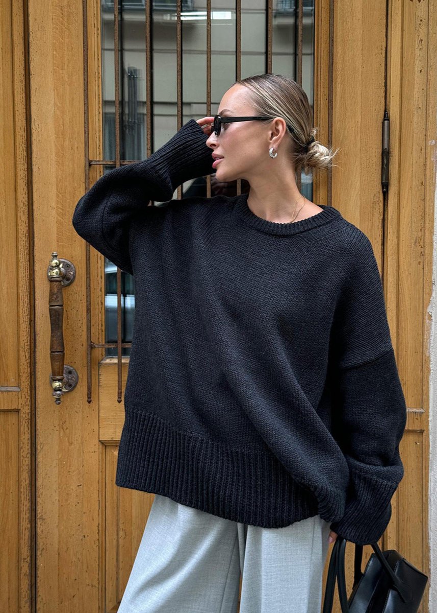 Relaxed Knit Sweater In Cozy Midnight Blue