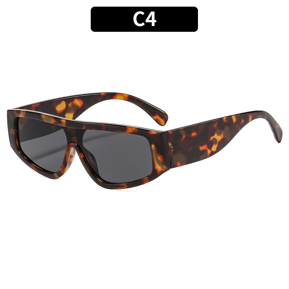 Stylish Oversized Retro Sunglasses with UV Protection