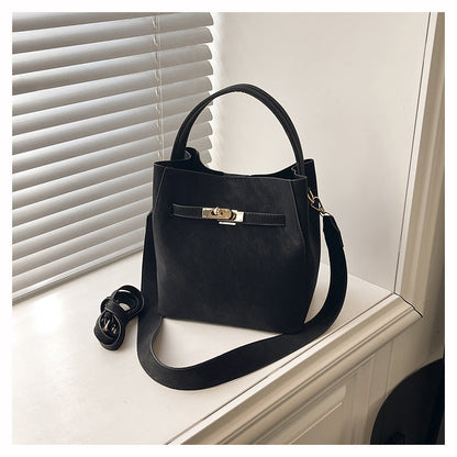 Elegant Vintage Bucket Bag Set for Work and Commuting
