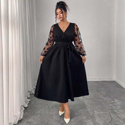 High Waist Plus Size V-Neck Lace Long Sleeve Dress