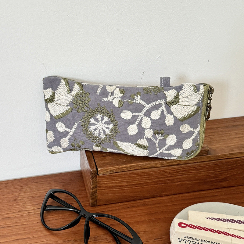 Embroidered Floral Makeup Bag Lightweight Storage Pouch
