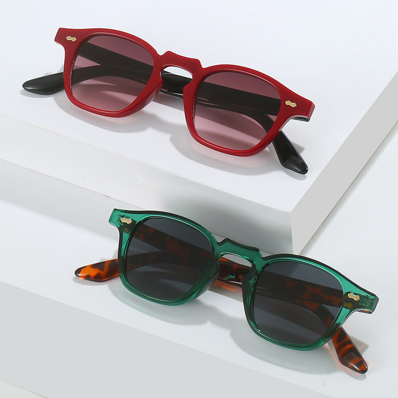 Trendy Punk Hip Hop Square Sunglasses with Metal Blends