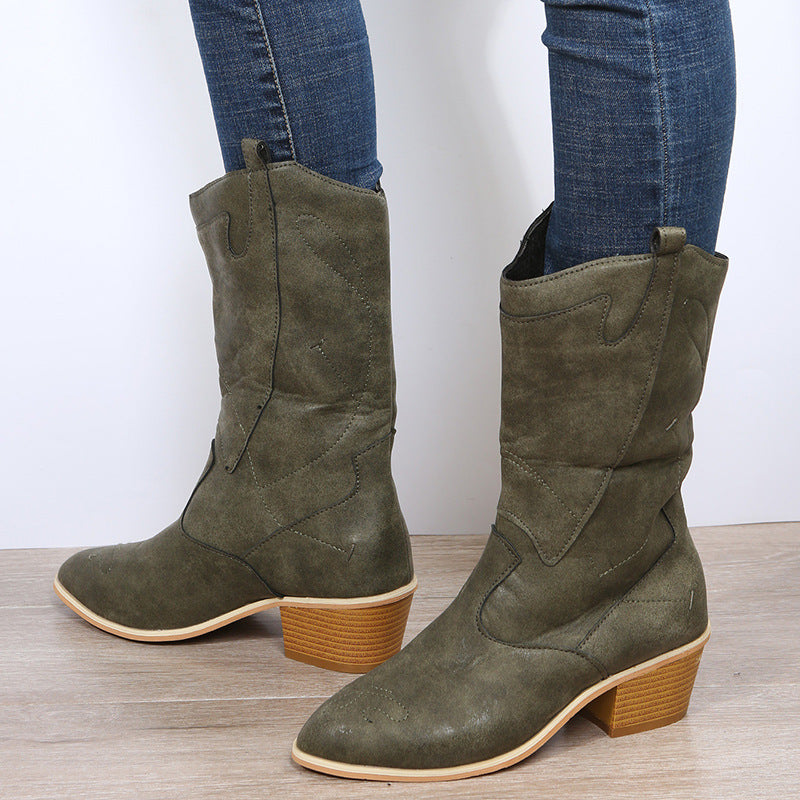 New In Autumn And Winter With Oversized Pointed Toes Hand-Embroidered Soft Leather Mid-Tube Knight Boots