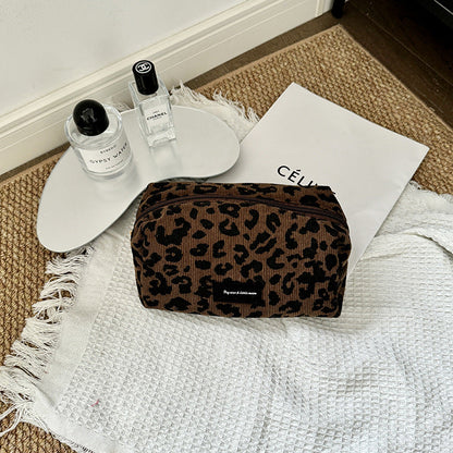 Minimalist Leopard Print Travel Portable Cosmetic Bag