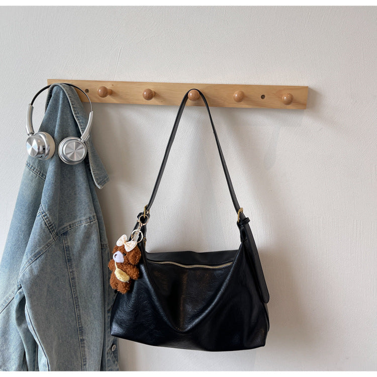 Large Capacity Commuter Tote Bag for Women - Retro Minimalist Design