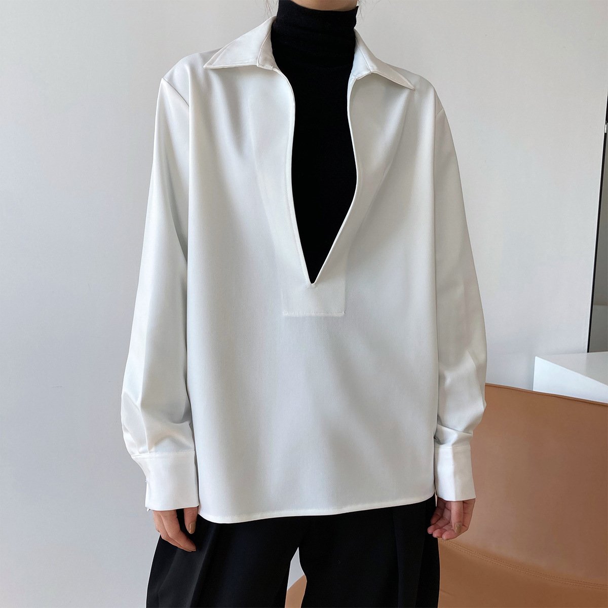 Design Sense Light Mature Long Sleeve V-Neck Shirt Women'S Fashion Overlay Top